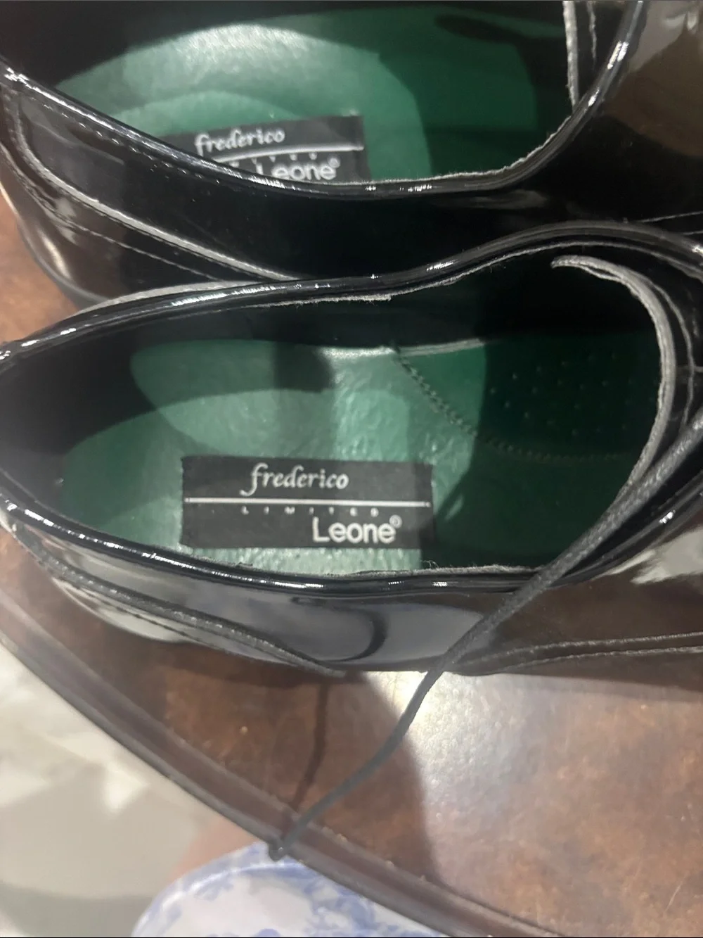 Frederico leone classic black